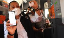 Naik Suroboyo Bus Kini Lebih Mudah, Bisa Bayar Pakai Uang Elektronik 
