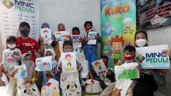MNC Peduli dan MNC Animation Hibur Anak-Anak Kampung Lio Depok dengan Mewarnai KIKO