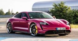 Canggih, Porsche Taycan Terbaru Bisa Diparkir dari Jarak Jauh Lewat Smartphone 
