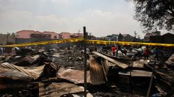 Sisa Kebakaran Lapak Barang Bekas dan Rumah Seluas 3.000 Meter di Pondok Gede