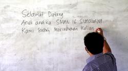 Goresan Kalimat Rindu Guru untuk Siswa