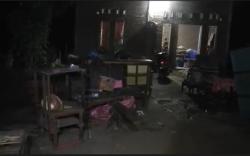 Banjir Bandang Terjang Polewali Mandar, Sejumlah Rumah Rusak Jalan Tertutup Longsor<