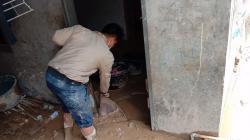 Warga Mulai Bersihkan Rumah Pascalongsor yang Tewaskan 5 Orang di Kabanjahe