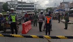 Penyekatan Zona Merah Lhokseumawe, Warga Dipaksa Putar Arah atau Vaksin di Tempat <