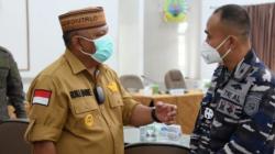 Vaksinasi Warga Pesisir, Lanal Gorontalo Kerahkan KAL Limboto 1-8-33