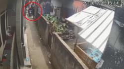 Aksi Jambret HP di Rajawali Bandung Terekam CCTV, Wajah Pelaku Terlihat Jelas