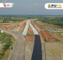 Bakal Rampung September 2021, Jalan Tol Akses Bandara Kertajati Dipuji Rapih dan Berkualitas<