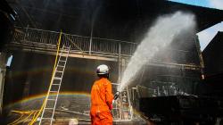 Gudang Kayu Terbakar di Cipayung, 16 Mobil Pemadam Dikerahkan