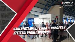Video Hari Pertama Uji Coba Pengecekan Aplikasi PeduliLindungi di Stasiun Palmerah