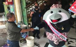 Dukung Pemulihan Ekonomi, Konsumen Pasar Tradisional dan Modern Diingatkan Disiplin Prokes