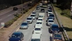 Ganjil Genap di Pintu Masuk Bandung, Kendaraan Macet hingga 4 Km di Tol Pasteur