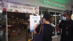 Masuk Supermarket Wajib Gunakan Aplikasi PeduliLindungi
