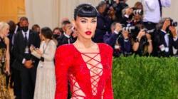 Terinspirasi Simbol Seks 1950-an, Megan Fox Tampil Seksi di Met Gala 2021