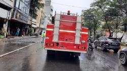 Kebakaran Ruko di Depan LTC Glodok Padam, Jalan Gajah Mada Kembali Dibuka