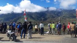Pesawat Rimbun Air Ditemukan di Ketinggian 2.400 Meter, Kru Diduga Tewas<