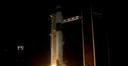 SpaceX Berhasil Luncurkan Kru Sipil Pertama ke Luar Angkasa