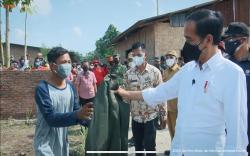 Dapat Jaket Bomber dari Jokowi, Sigit: Kenang-kenangan Seumur Hidup