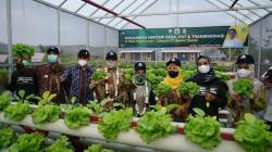 Menteri PDTT Abdul Halim Iskandar Kunjungi Edupark Semen Gresik di Rembang