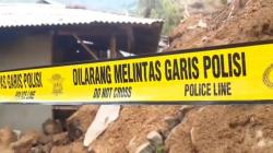 Tembok Penahan Tanah Ambruk Timpa 2 Rumah di Cianjur, 1 Orang Luka Berat