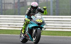 Valentino Rossi Merasa Emosional saat Lakukan Perpisahan di Sirkuit Misano