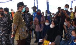 TNI AL Gelar Serbuan Vaksinasi di Pelabuhan Rembang, Sasar 1.000 Orang