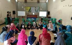 Gelar Patali Gumbira di Cililin KBB, Akademisi UPI Berdayakan Masyarakat Desa<