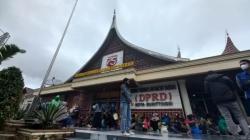 Ketua DPRD Bukittinggi Herman Sofyan Resmi Diberhentikan <