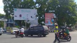 Lampu Lalu Lintas Mati, Jalan Ujung Gurun Padang Macet