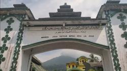 Penampakan di Dalam Kerajaan Angling Dharma, Tertulis Surat Cinta untuk Baginda