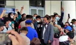 Tolak Proyek Revitalisasi Jalan Ahmad Yani Tegal, Warga Bersitegang dengan Pekerja 