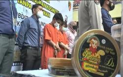 Pasutri di Palembang Jual Kosmetik Ilegal setelah Usaha Sate Gulung Tikar <