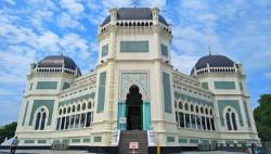 7 Tempat Ibadah di Medan Sumatera Utara, Nomor 6 Bangunannya Berarsitektur China hingga India