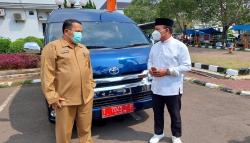 Diterpa Isu Mobil Dinas, Mantan Wabup Karawang Kembalikan Kendaraan Operasional<