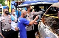 Sakit Hati gegara Parkir, Warga Kauman Sragen Bakar Mobil Jemaah Masjid 