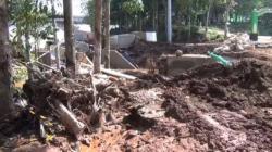 Banjir Bandang Terjang Kampung Nelayan di Pantai Celong Batang 