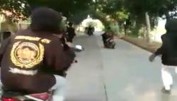 Tawuran Antarpelajar SMP di Karawang Semakin Brutal, 2 Kritis Kena Bacok<