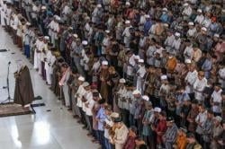 Khutbah Jumat Bulan Syawal Menyentuh Hati Edisi 25 April 2025: Menjaga Ukhuwah Islamiyah