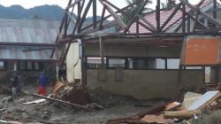 Mensos Risma Minta Hentikan Penebangan Liar  di Bolaang Mongondow 