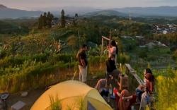 5 Tempat Camping di Magelang Jawa Tengah yang Antiribet dan Instagramable