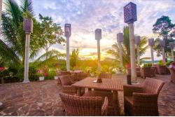 6 Tempat Ngopi di Kalimantan Timur, Nomor 1 Punya Pemandangan Pantai yang Indah