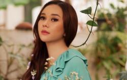 Aura Kasih Pilih Duda Lokal Daripada Bule, Ini Alasannya   