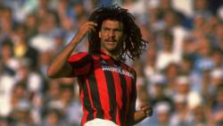 Ruud Gullit Sebut Satu Bek Paling Jenius: Dia Bisa Lakukan Segalanya