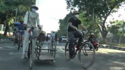 Goweser Bersepeda sambil Napak Tilas Pertempuran 5 Hari di Semarang