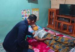 Kapolres Enrekang Jenguk Anggota yang Kecelakaan saat Bertugas Amankan Vaksinasi Covid-19