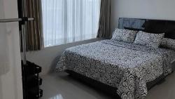 4 Tempat Menginap di Bekasi Paling Dicari untuk Staycation, Ada Kolam Renang hingga Spa   