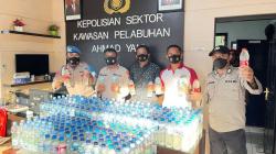 Polisi Dapati Ratusan Botol Miras Cap Tikus di Pelabuhan Ahmad Yani Ternate
