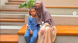 Viral Anak Larissa Chou Minta Papi Baru, Netizen: Kita Dukung 100 Persen