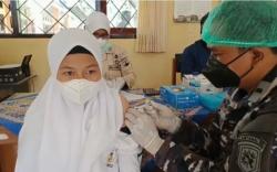 10 Persen Siswa Madrasah di Mataram Tak Dapat Izin Vaksin Covid-19, Ini Langkah Kemenag<