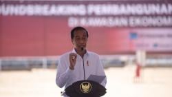  Hadiri Ground Breaking KEK Gresik, Jokowi Titip Pesan Ini ke Freeport Indonesia