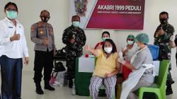 Alumni Akabri 1999 Gelar Vaksinasi Massal di Tomohon